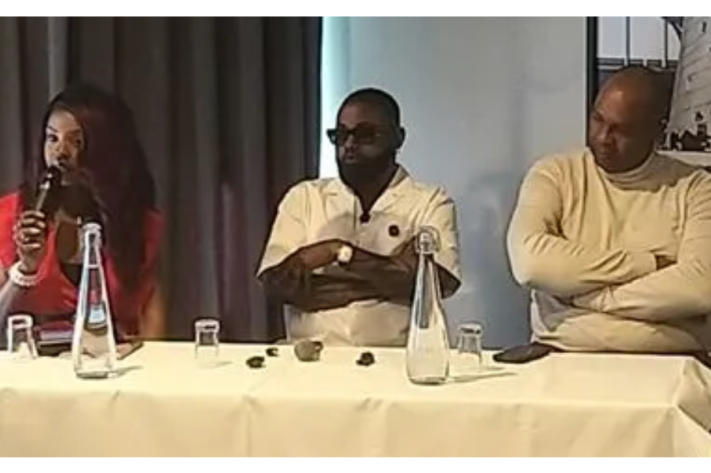 ferre_gola_point_de_presse_a_bruxelles_25_png_711_473_1