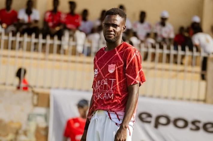 fadiouf_ndiaye_capitaine_de_ouakam_decede_en_plein_match_de_ligue1_jpg_711_473_1