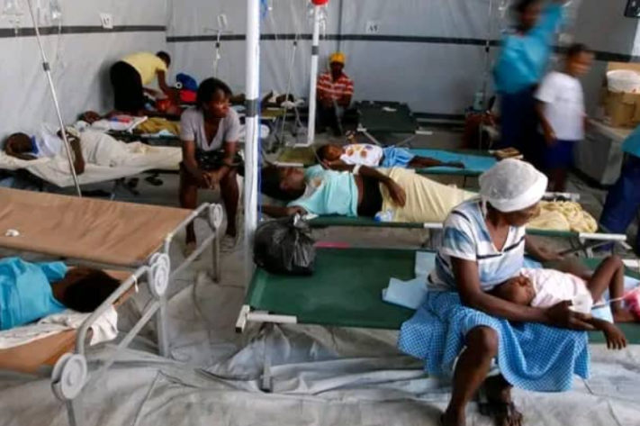 cholera_malades_25_png_711_473_1